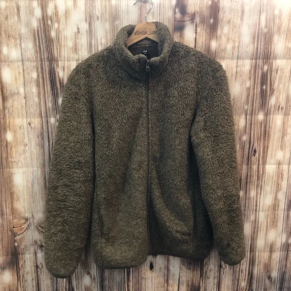 Uniqlo teddy jacket - Picture 2 of 6